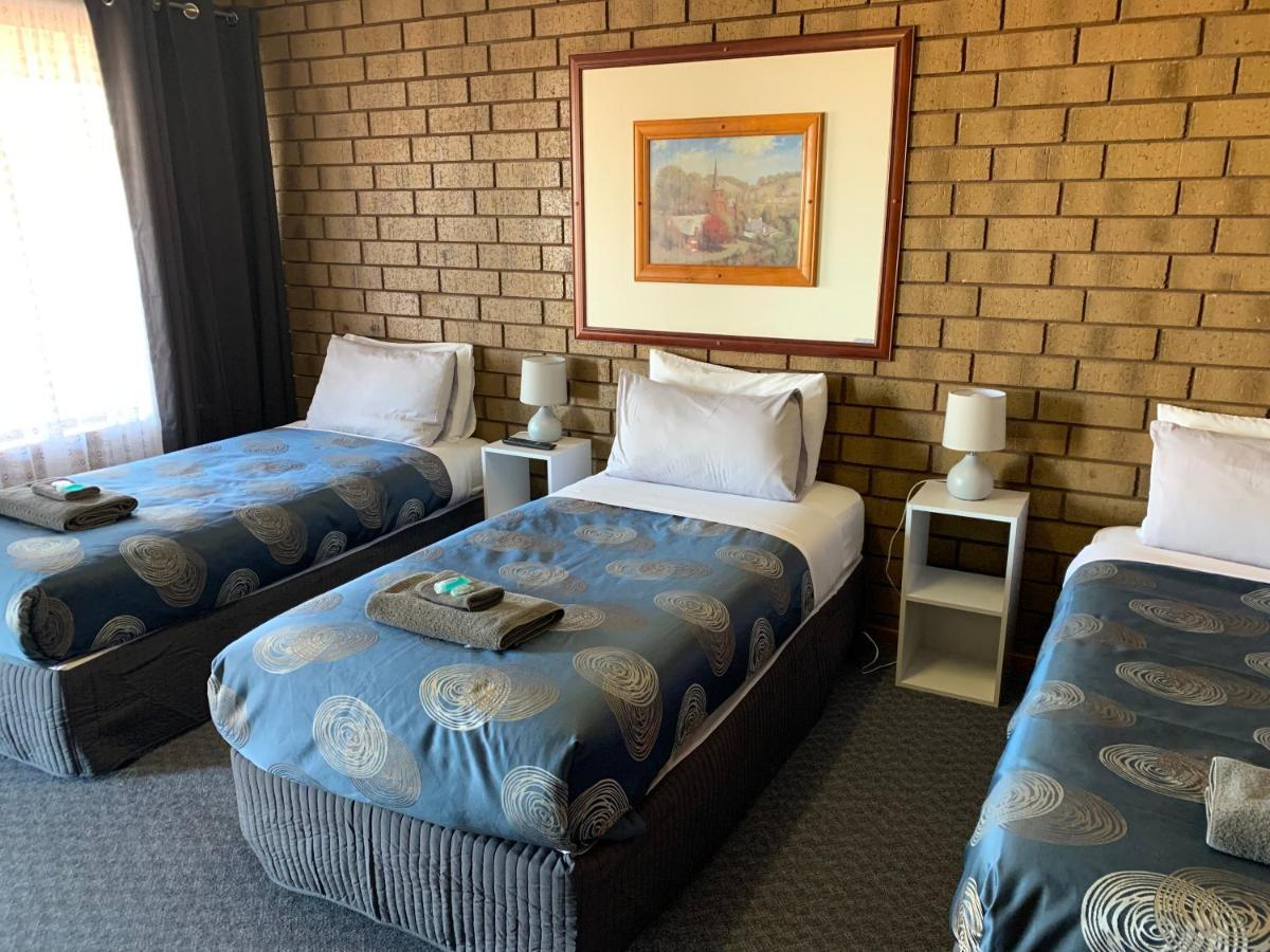 แอร์พอร์ตวิยาล่า Motel ไวอาลา ภายนอก รูปภาพ